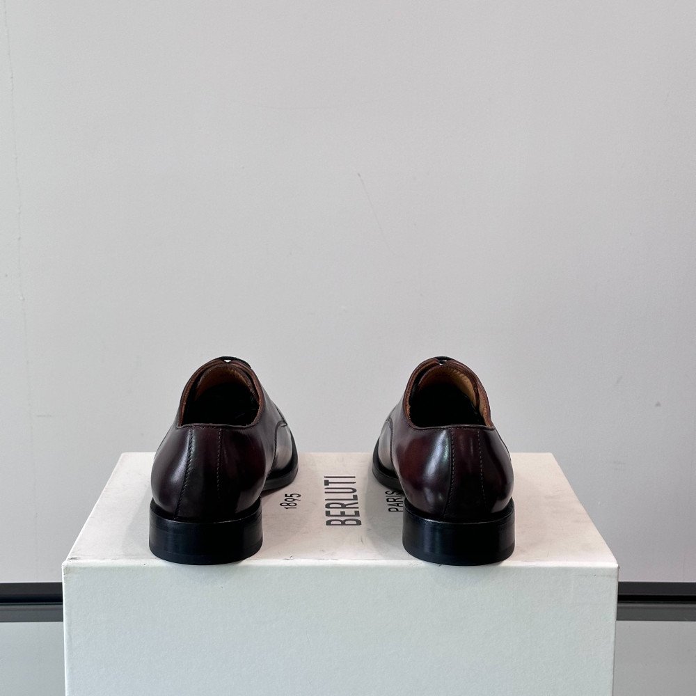 leather shoes leather shoes