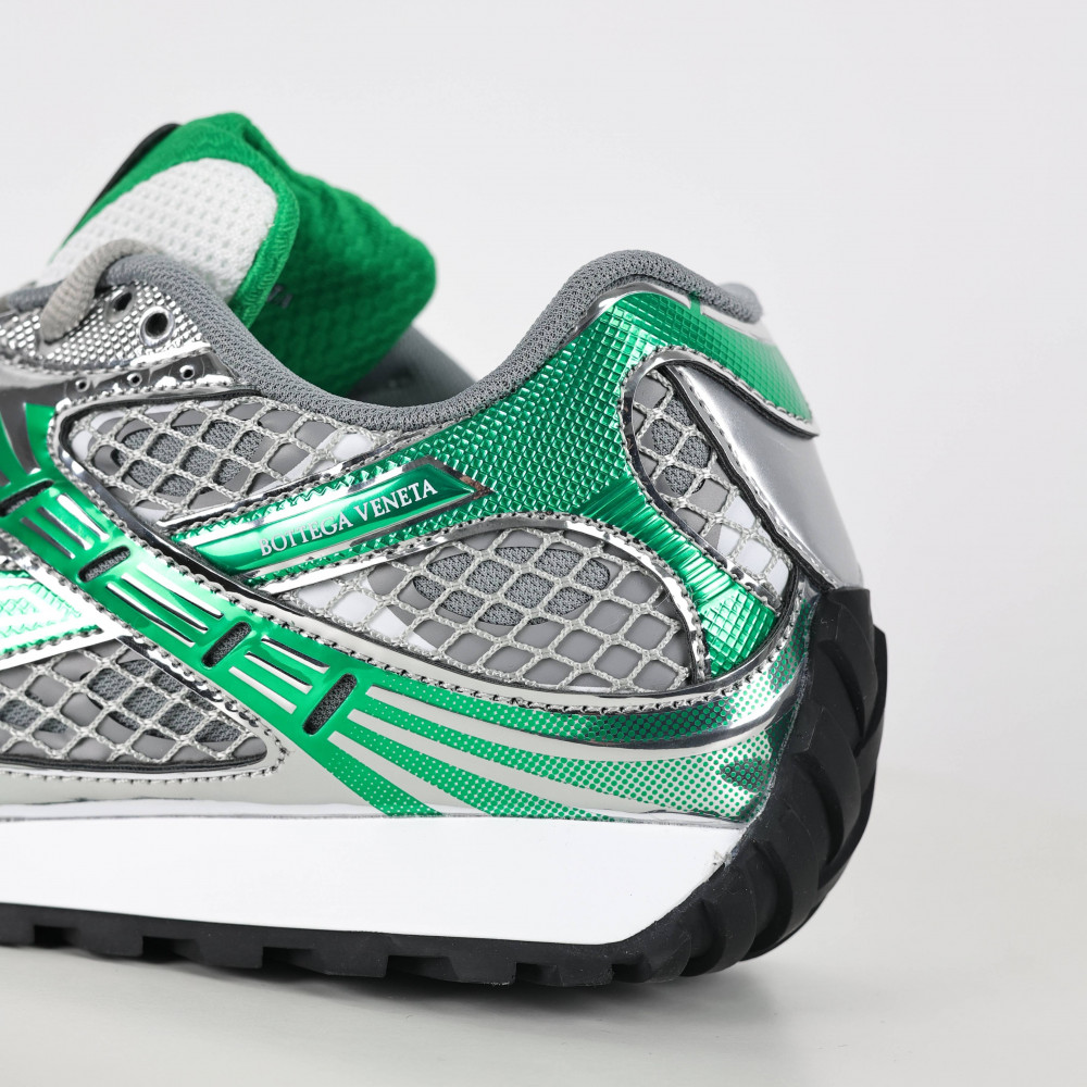 Orbit Sneaker