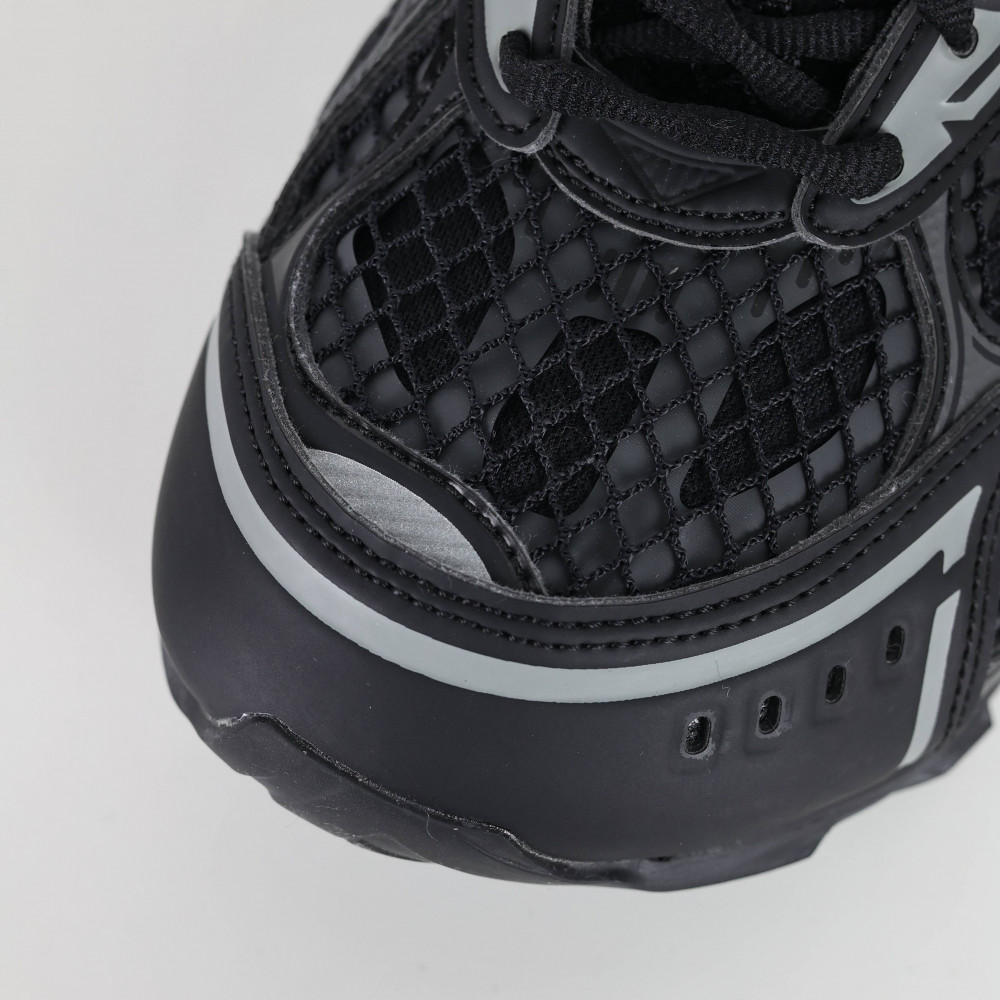Orbit Sneaker Orbit Sneaker