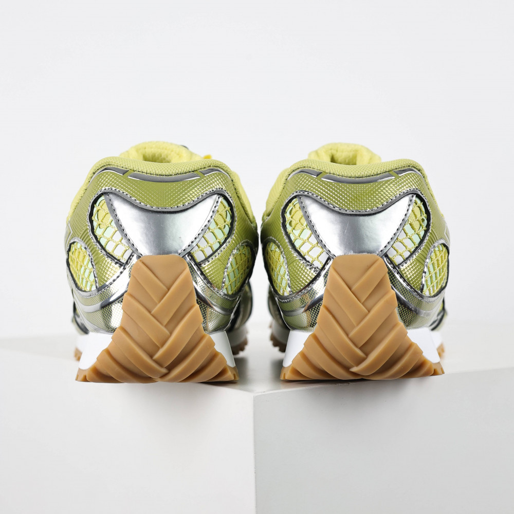 Orbit Sneaker Orbit Sneaker