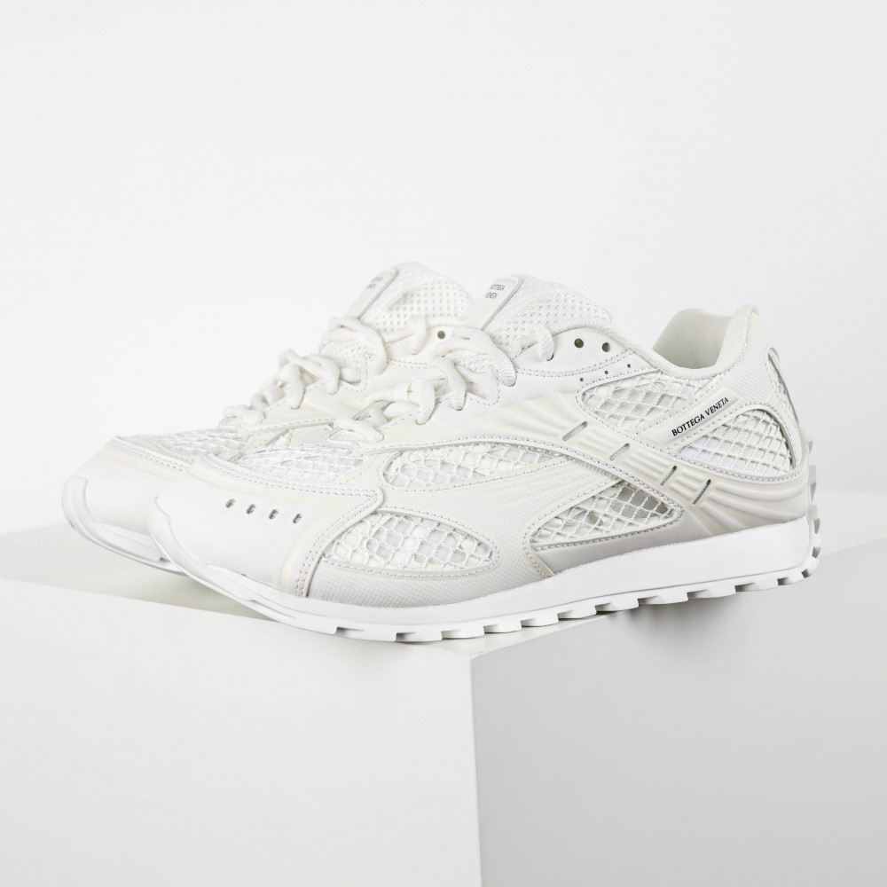 Orbit Sneaker
