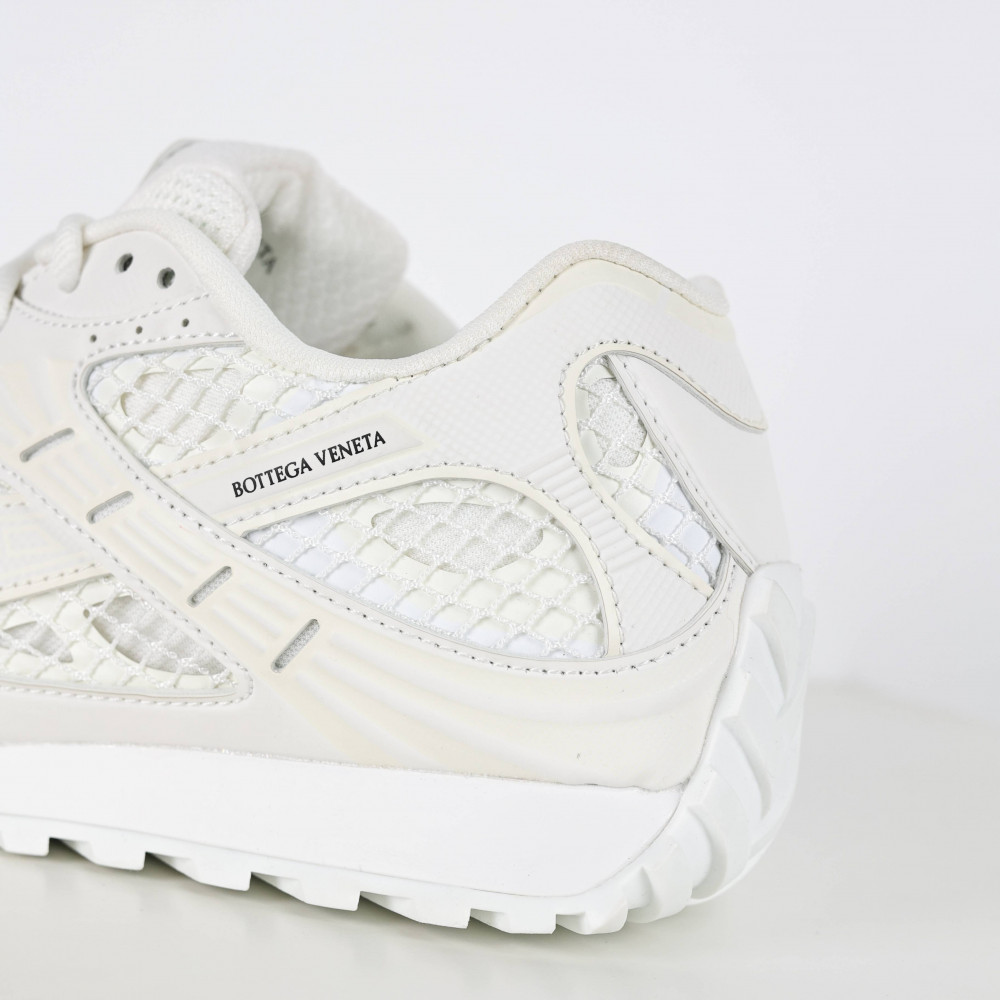 Orbit Sneaker