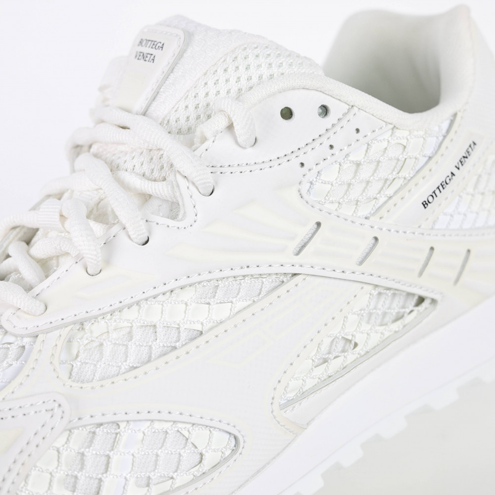 Orbit Sneaker