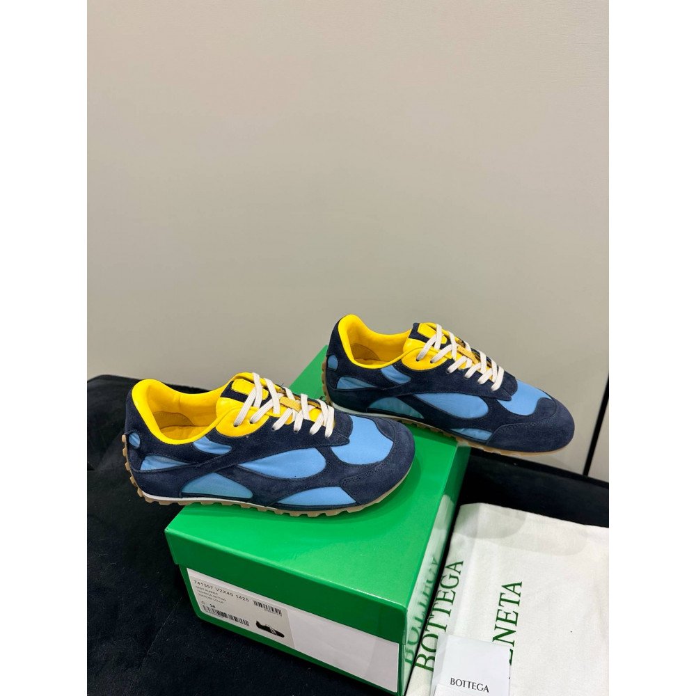 Orbit Sneaker Orbit Sneaker