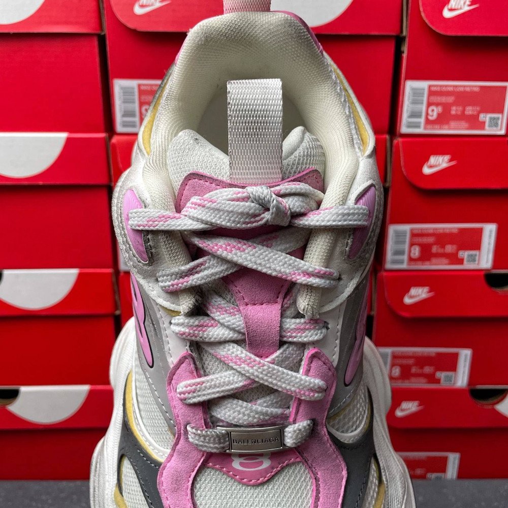 CARGO Sneaker 11