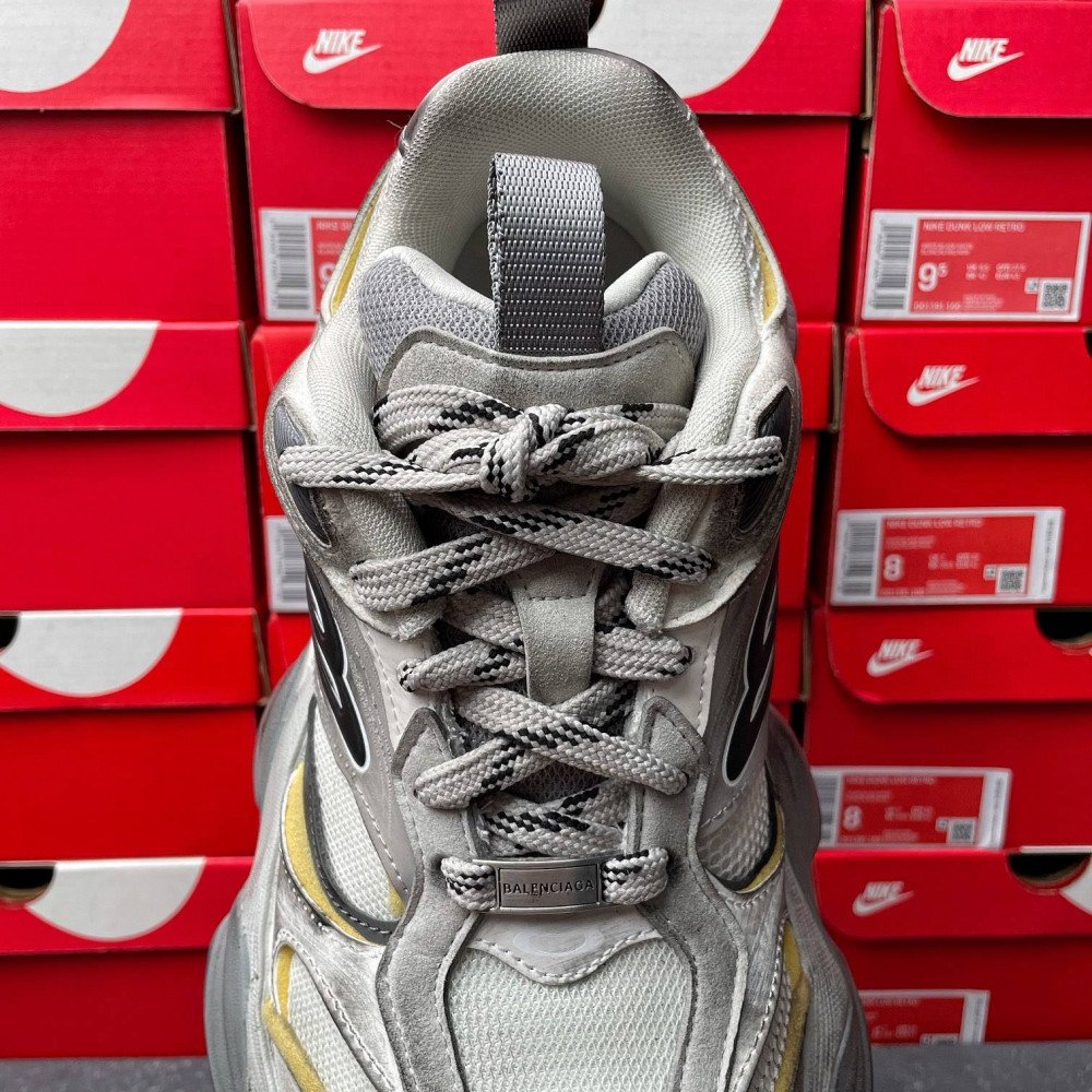 CARGO Sneaker 11
