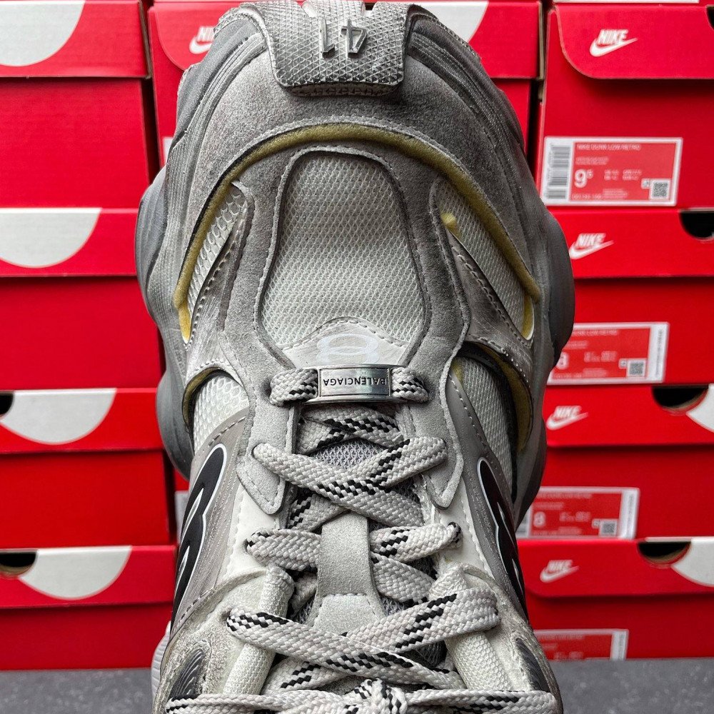 CARGO Sneaker 11