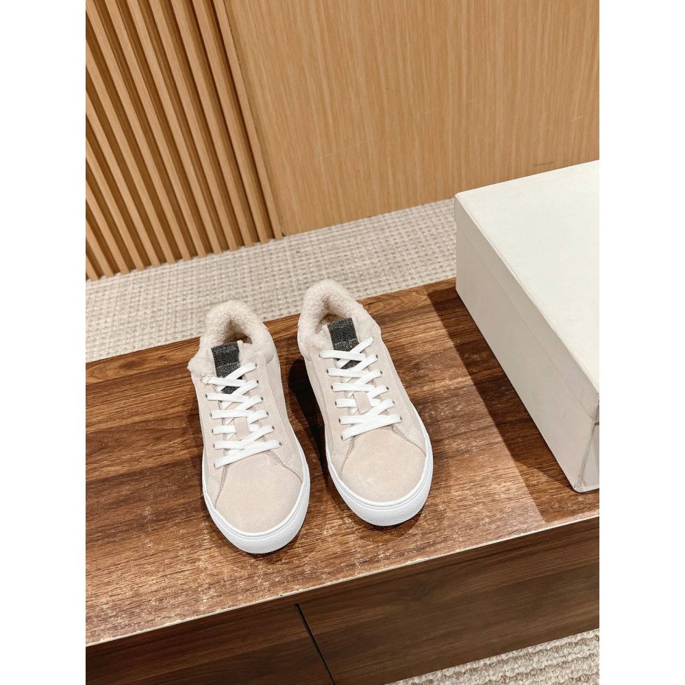 Sneakers Sneakers