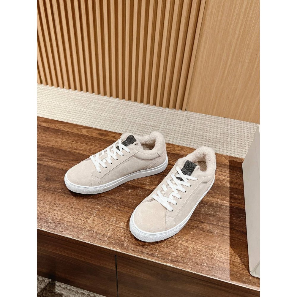 Sneakers Sneakers
