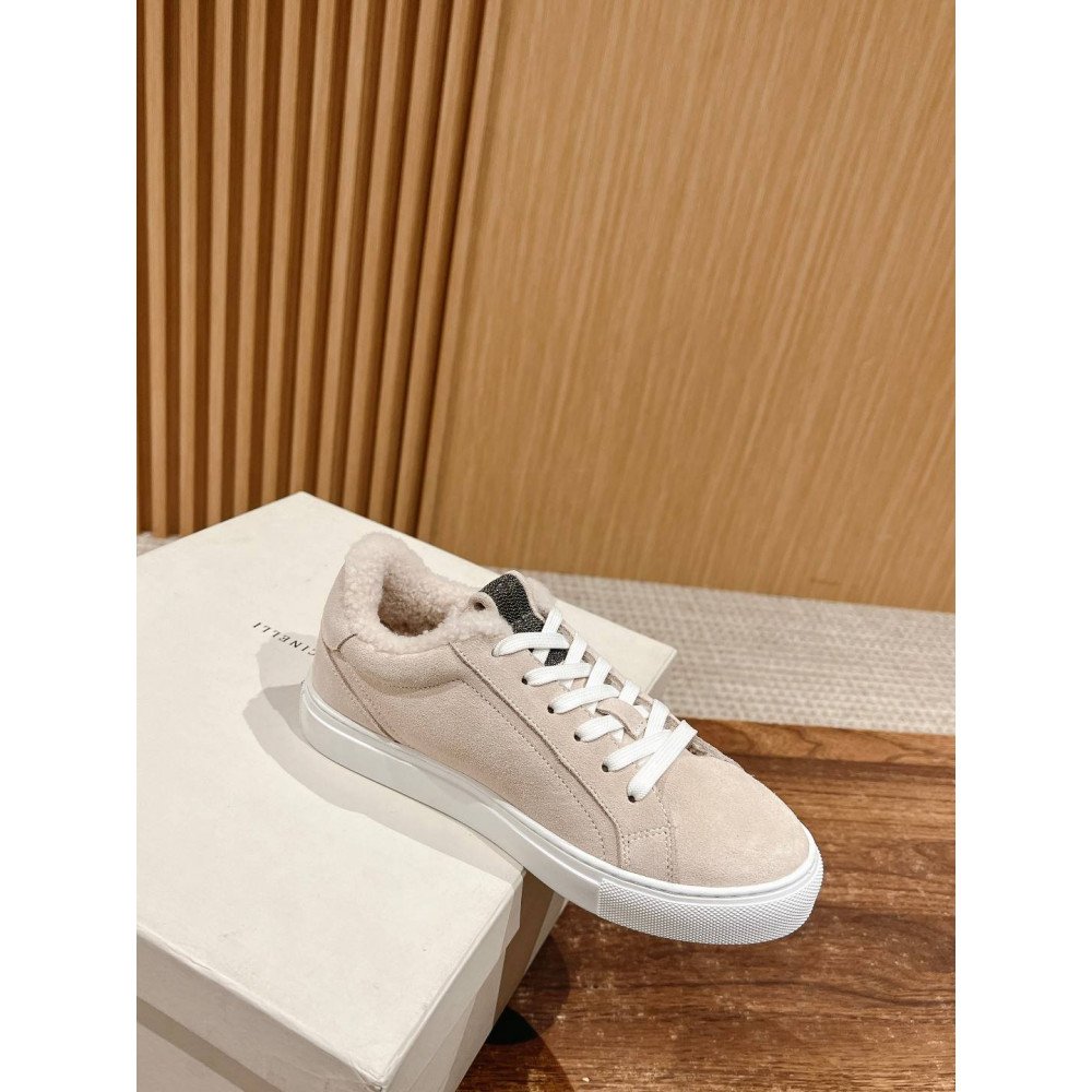 Sneakers Sneakers