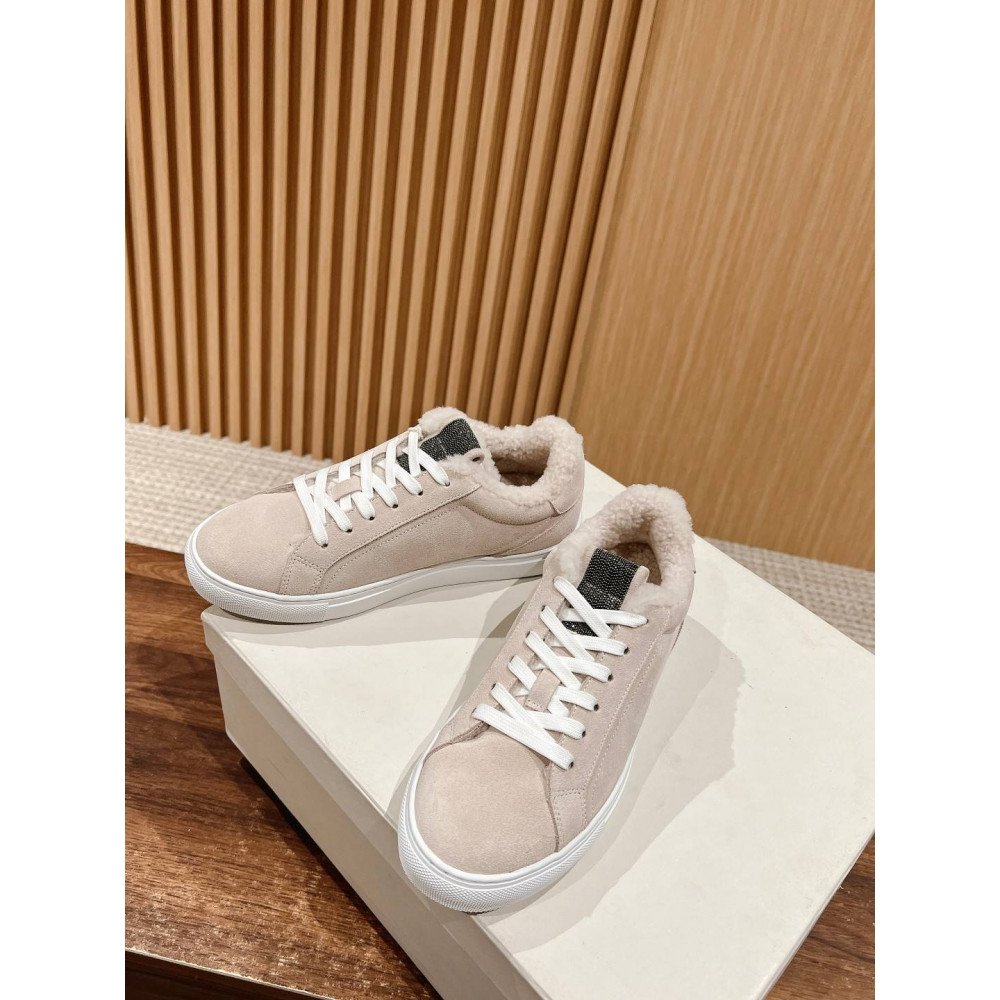 Sneakers Sneakers