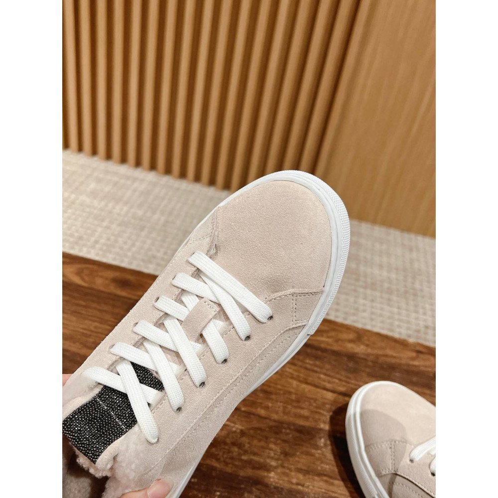 Sneakers Sneakers