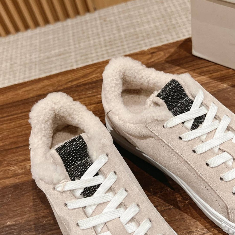 Sneakers Sneakers