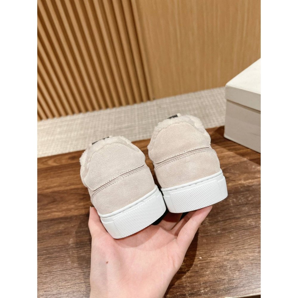 Sneakers Sneakers