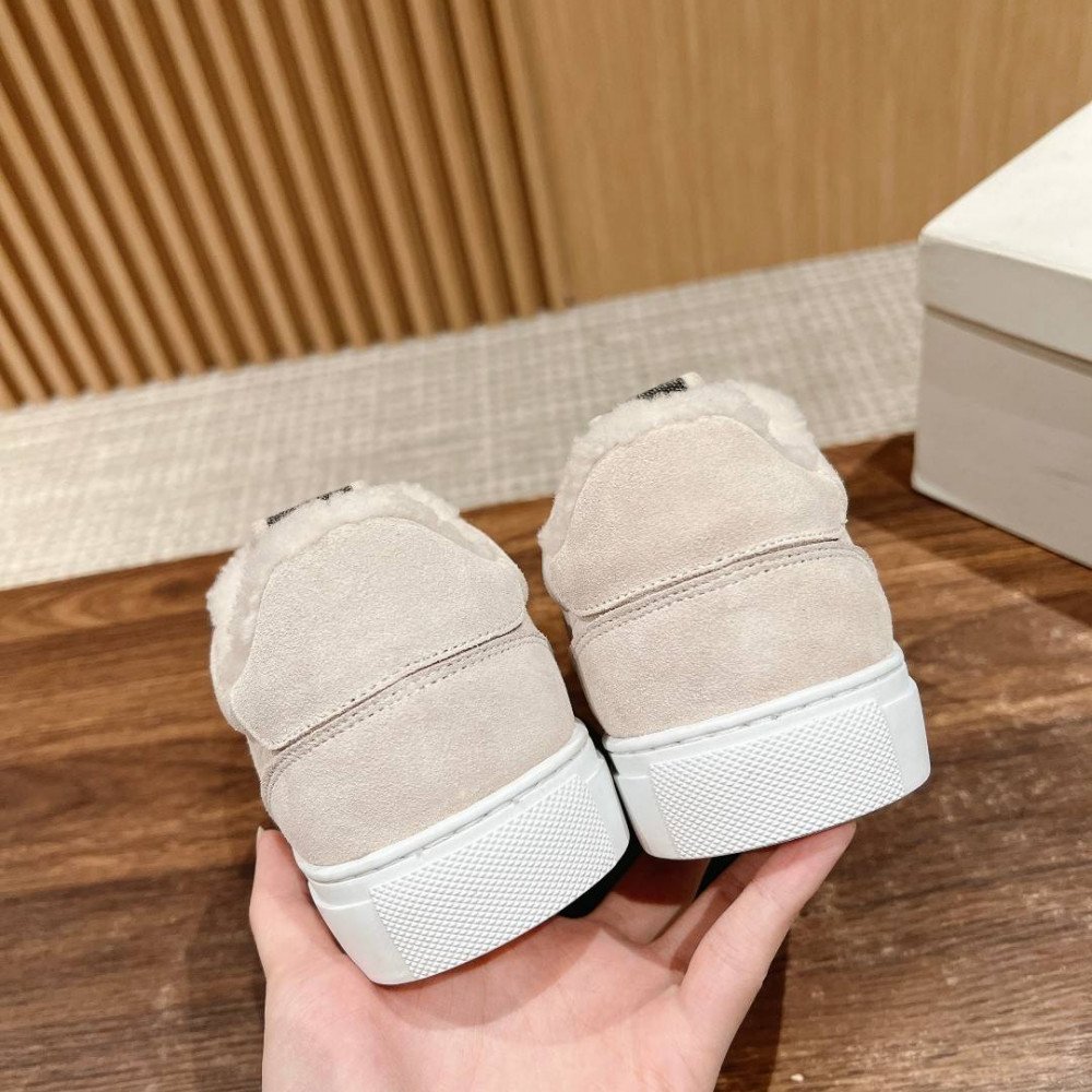Sneakers Sneakers