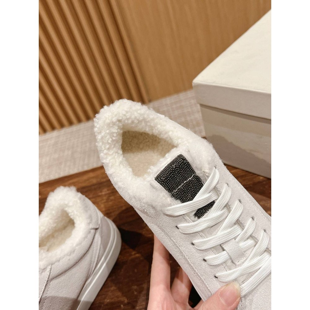Sneakers Sneakers