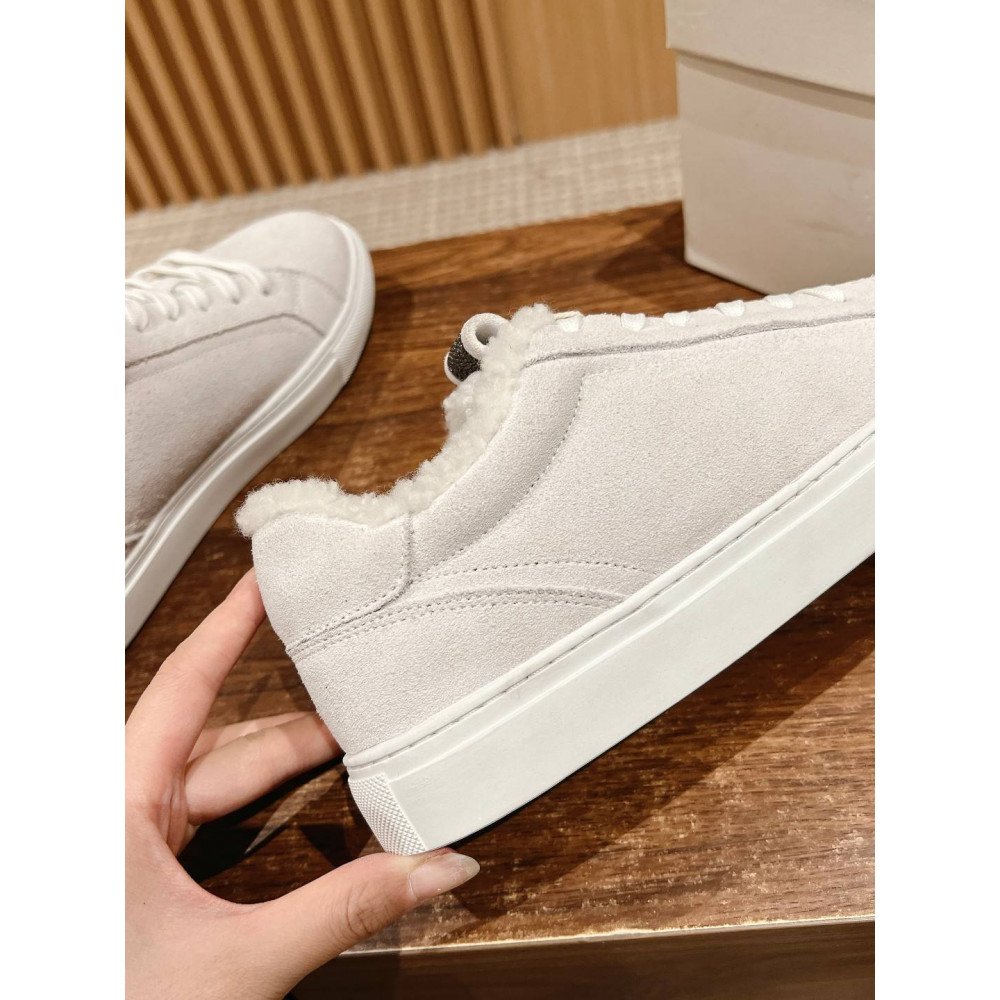Sneakers Sneakers