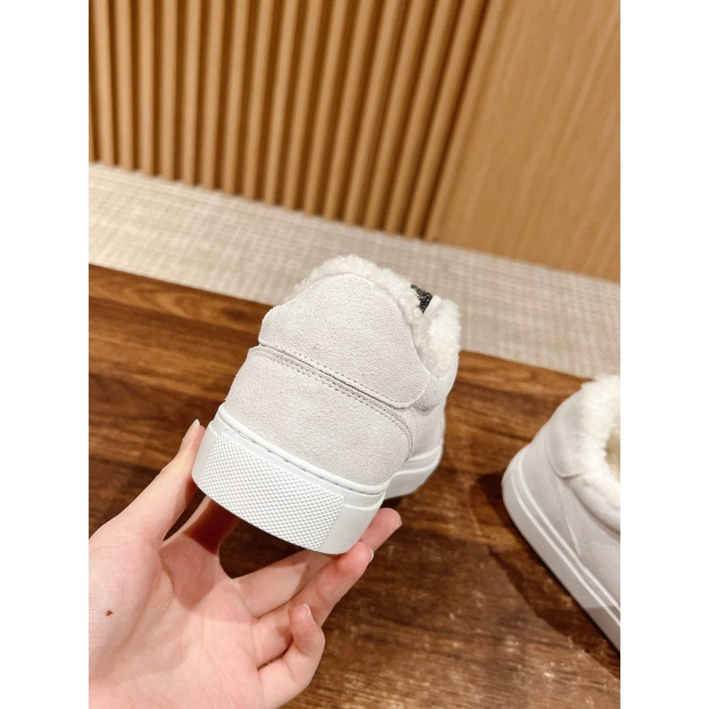 Sneakers Sneakers