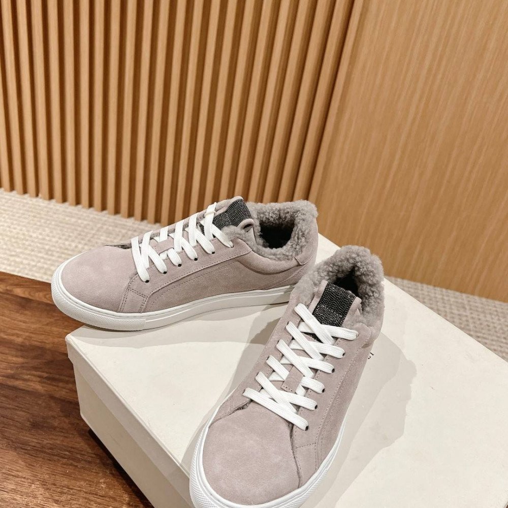 Sneakers Sneakers