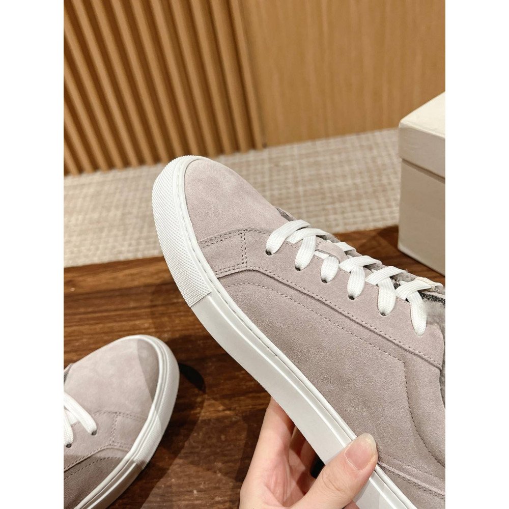 Sneakers Sneakers