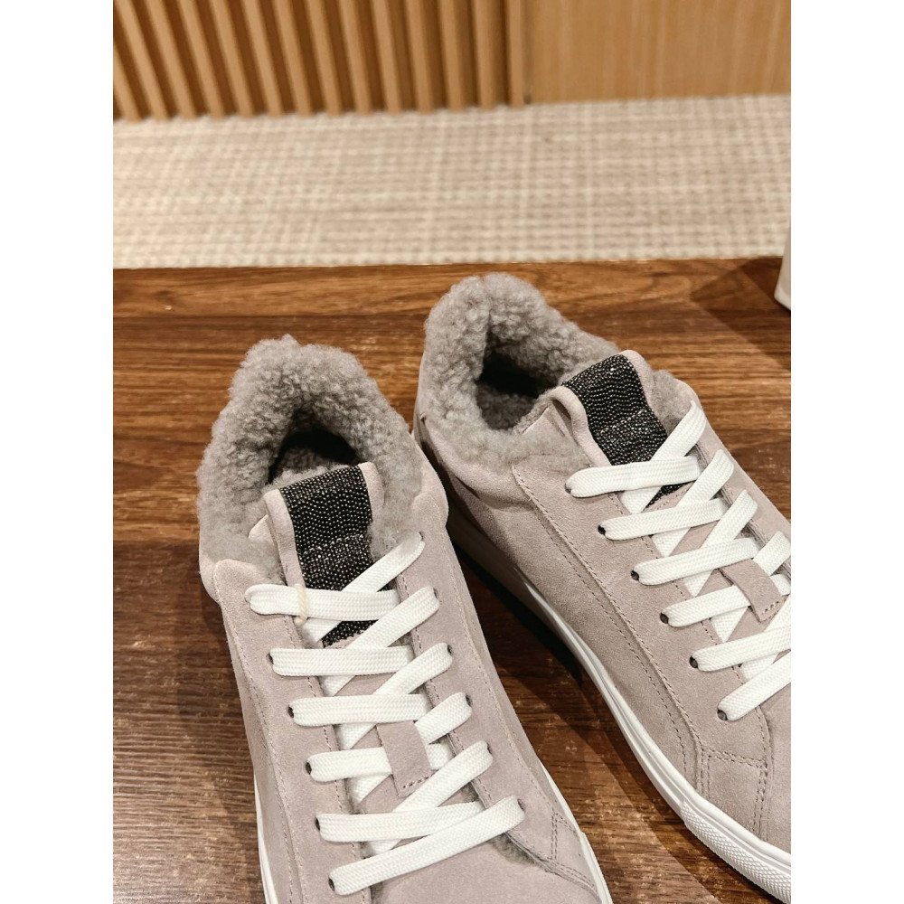 Sneakers Sneakers