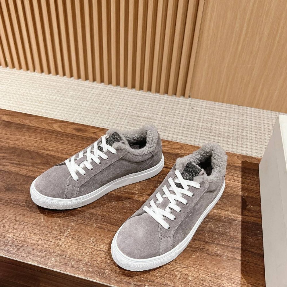 Sneakers Sneakers