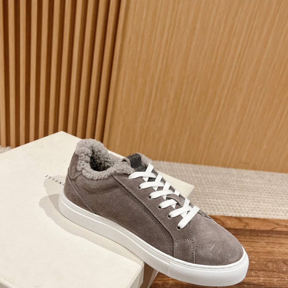 Sneakers Sneakers