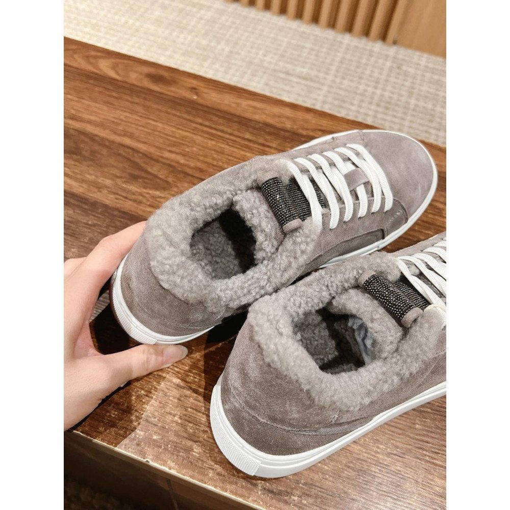Sneakers Sneakers