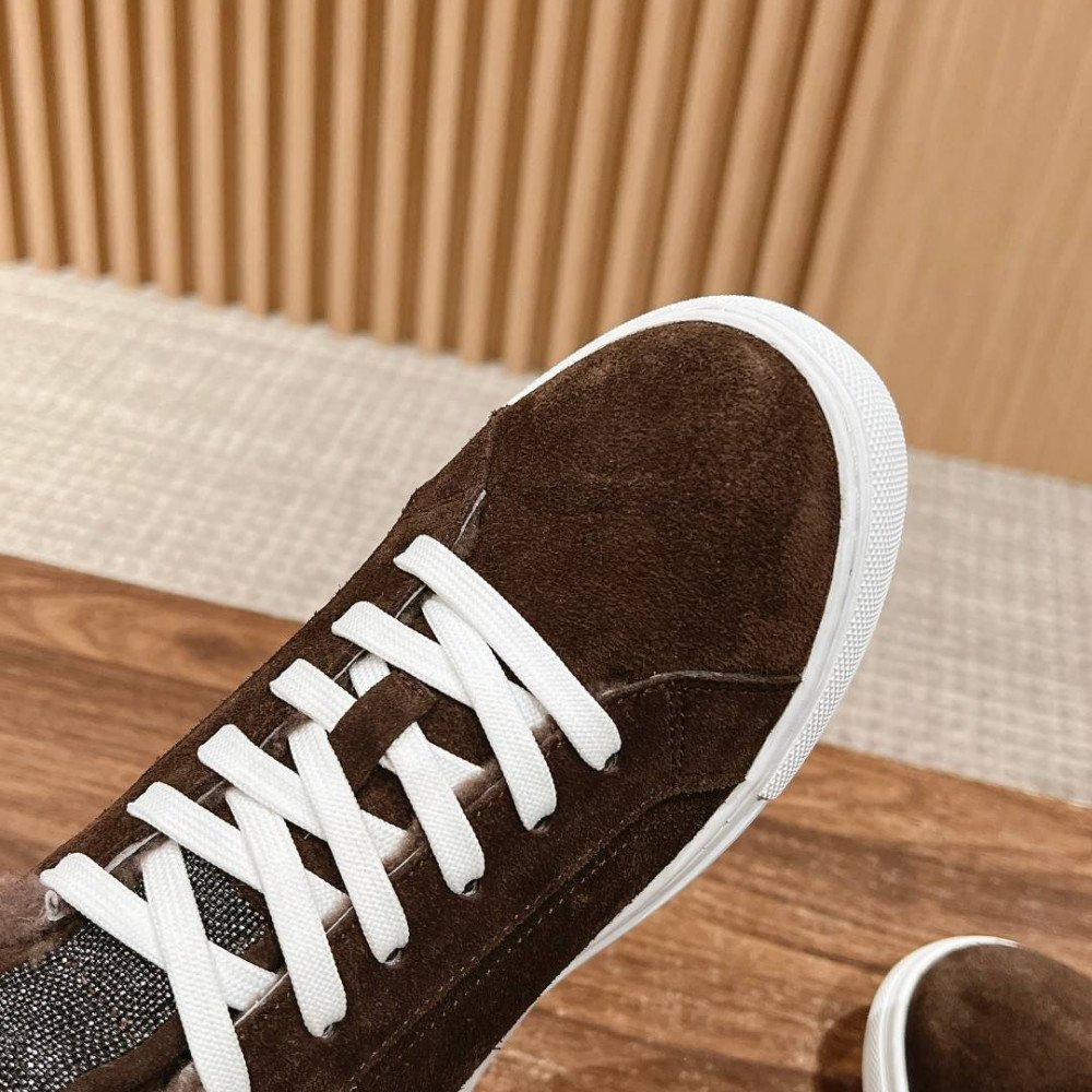 Sneakers Sneakers