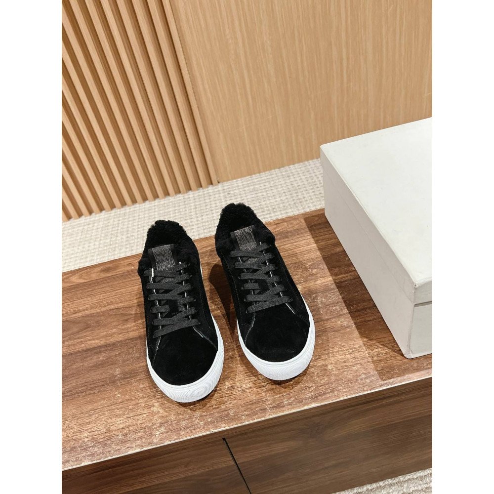 Sneakers Sneakers