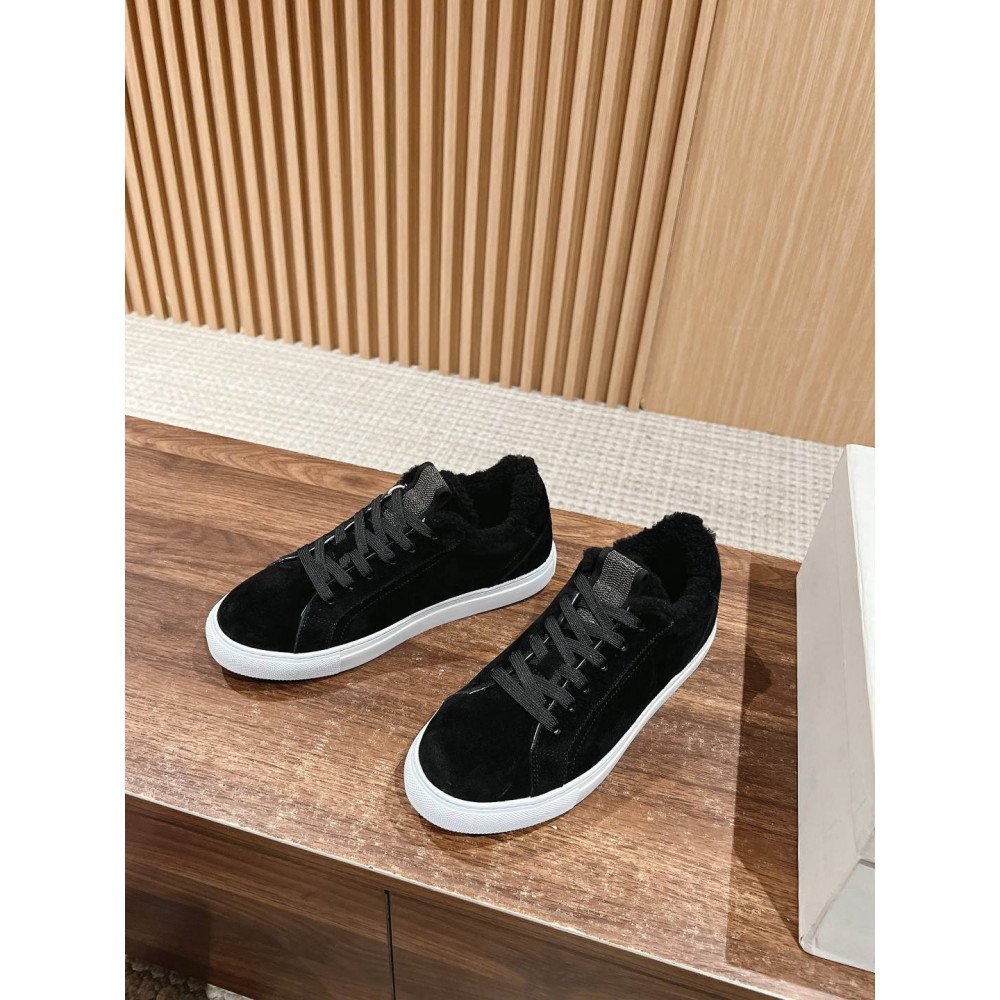 Sneakers Sneakers