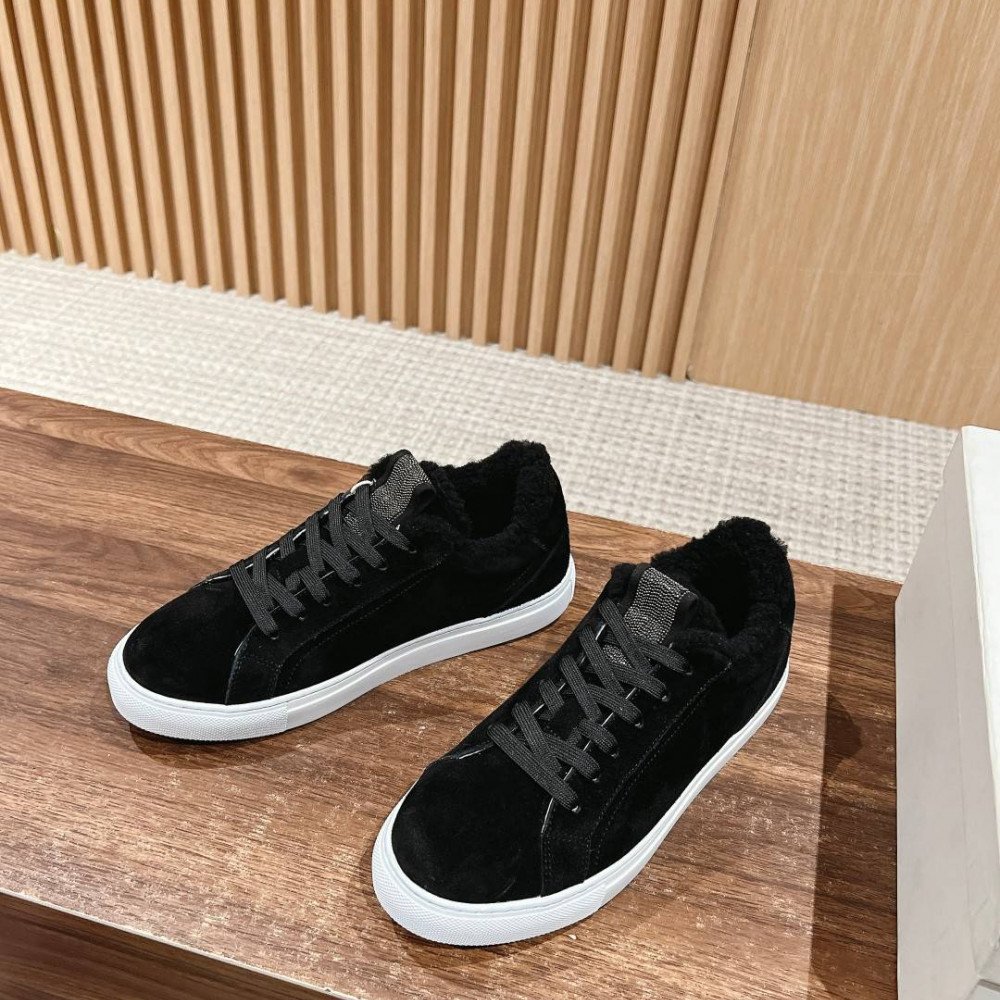 Sneakers Sneakers