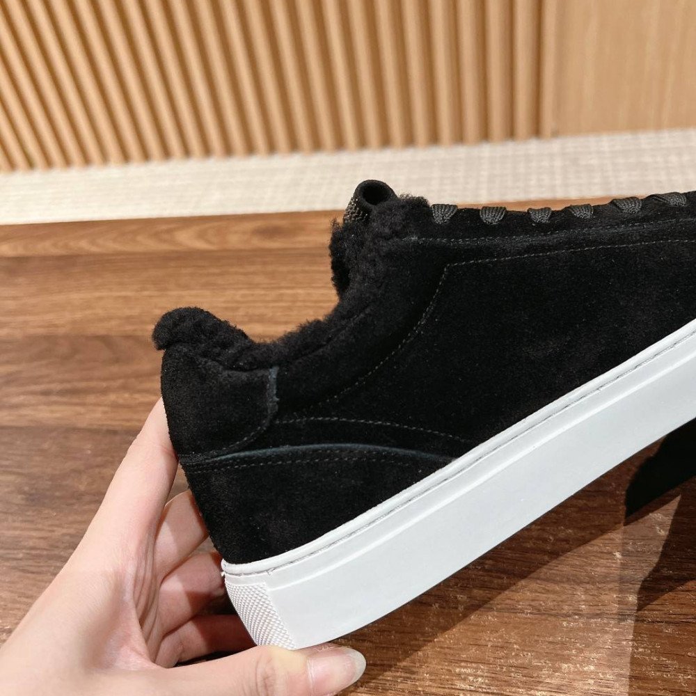 Sneakers Sneakers