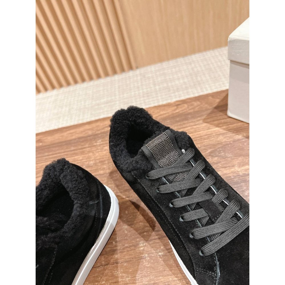 Sneakers Sneakers