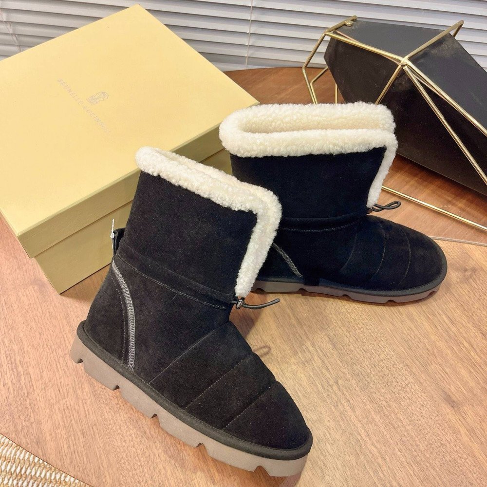 Snow boots Snow boots