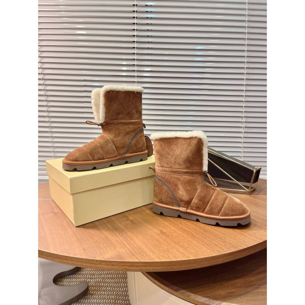Snow boots Snow boots