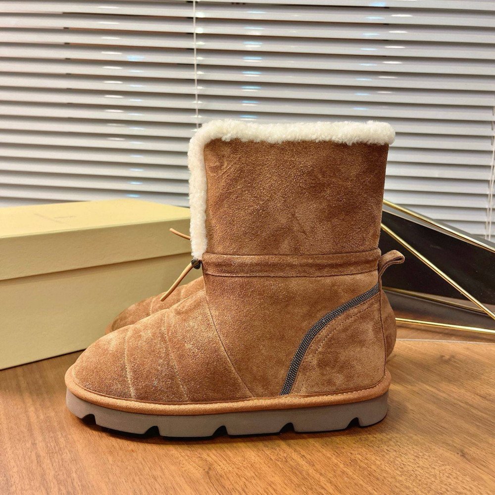 Snow boots Snow boots