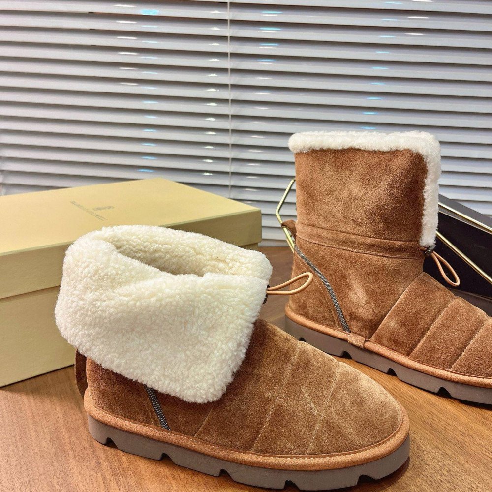 Snow boots Snow boots