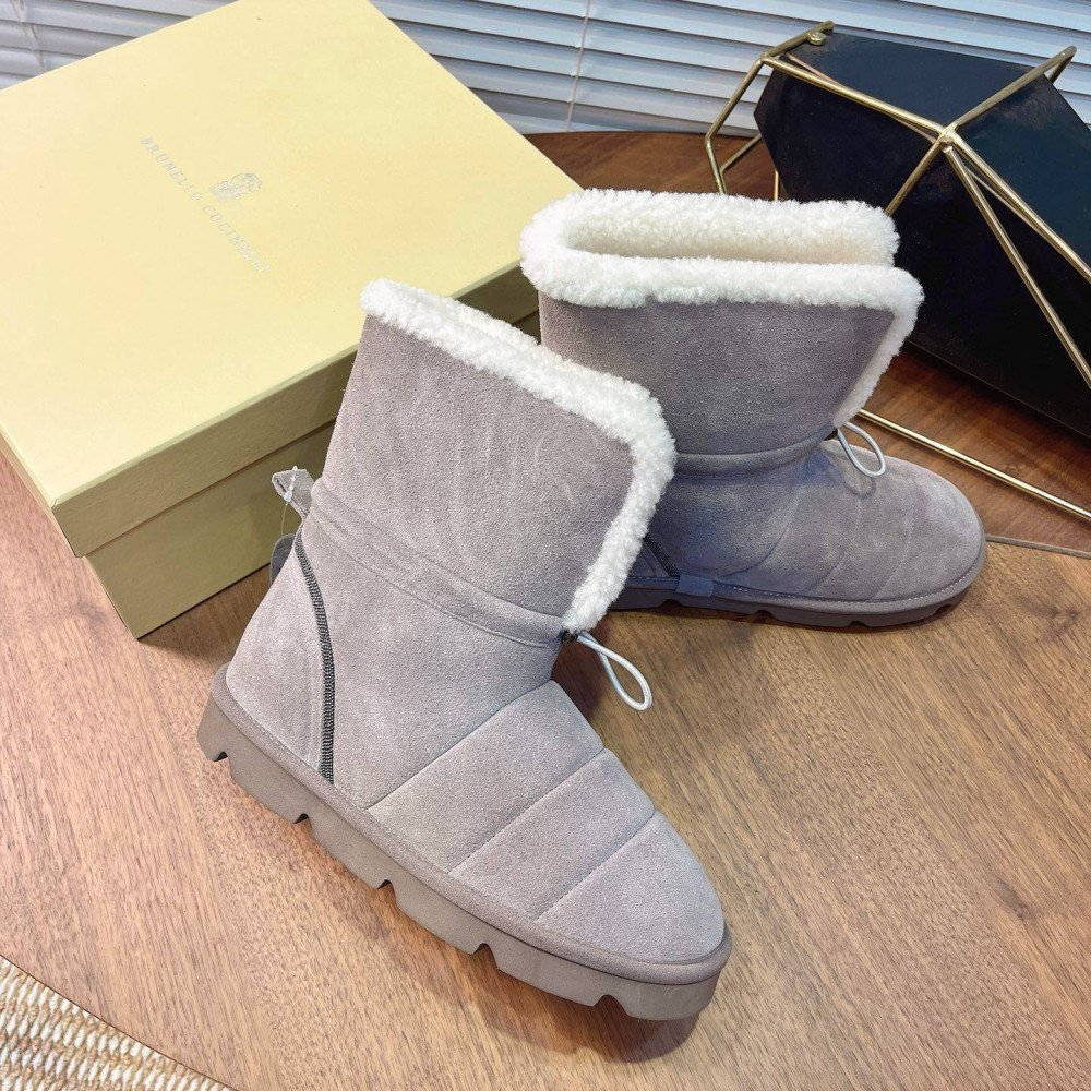 Snow boots Snow boots