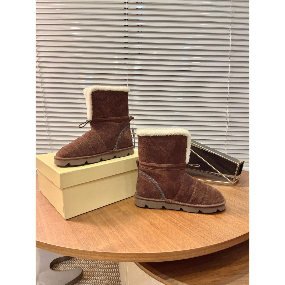 Snow boots Snow boots