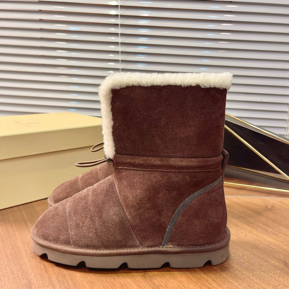 Snow boots Snow boots