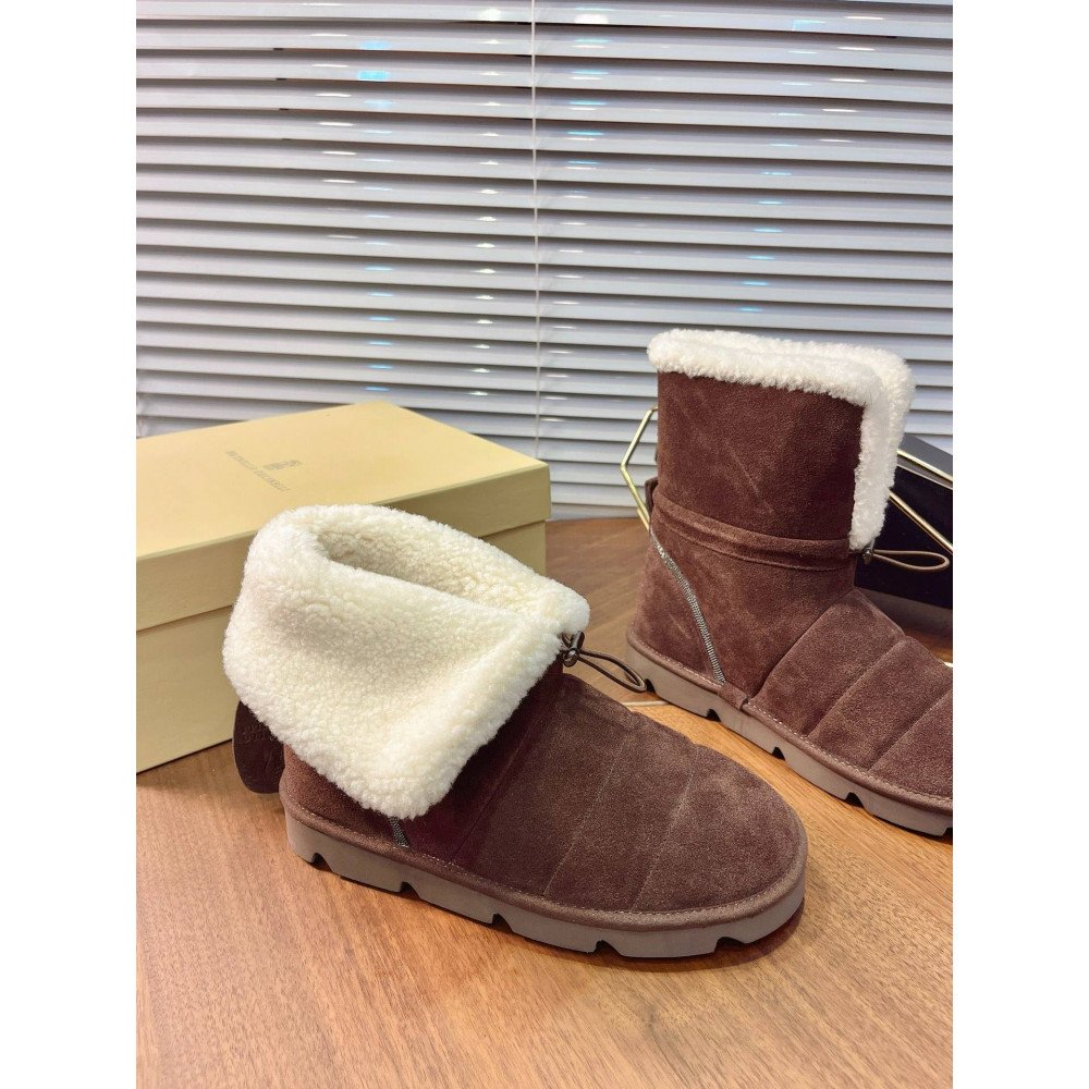 Snow boots Snow boots