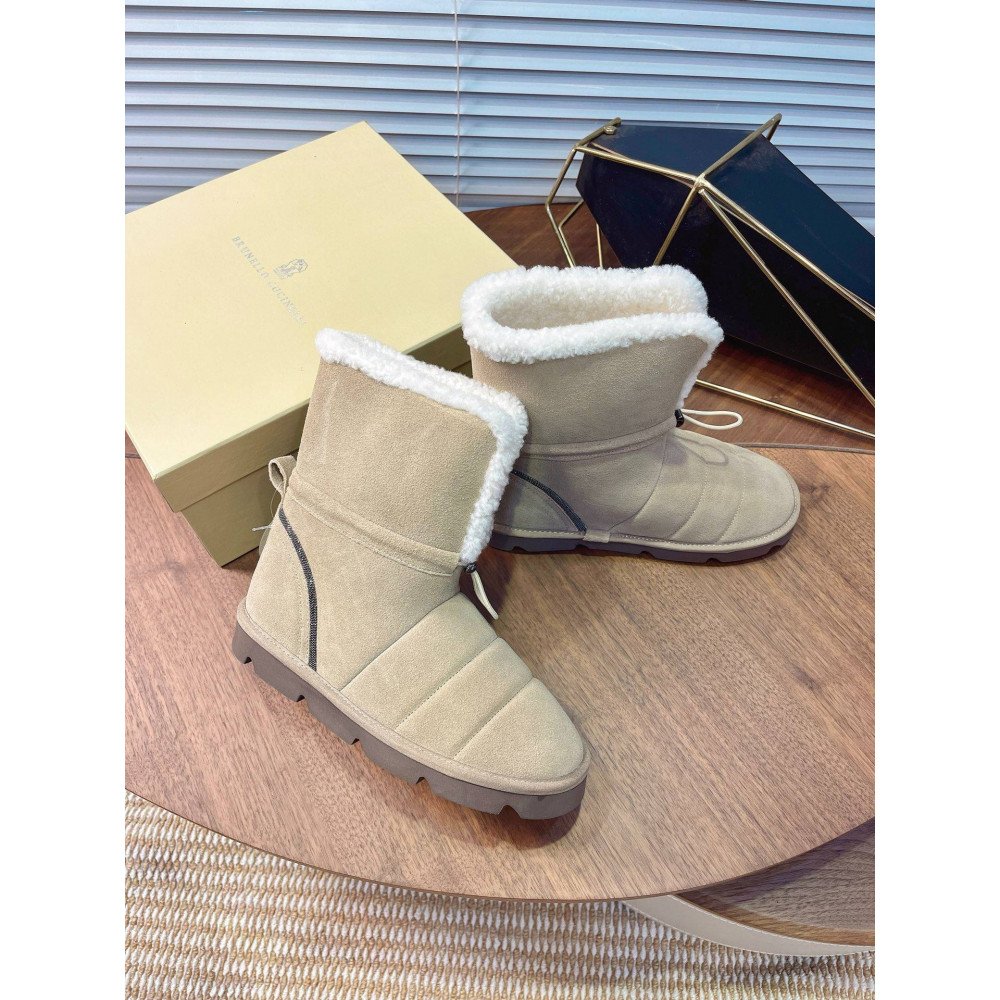 Snow boots Snow boots
