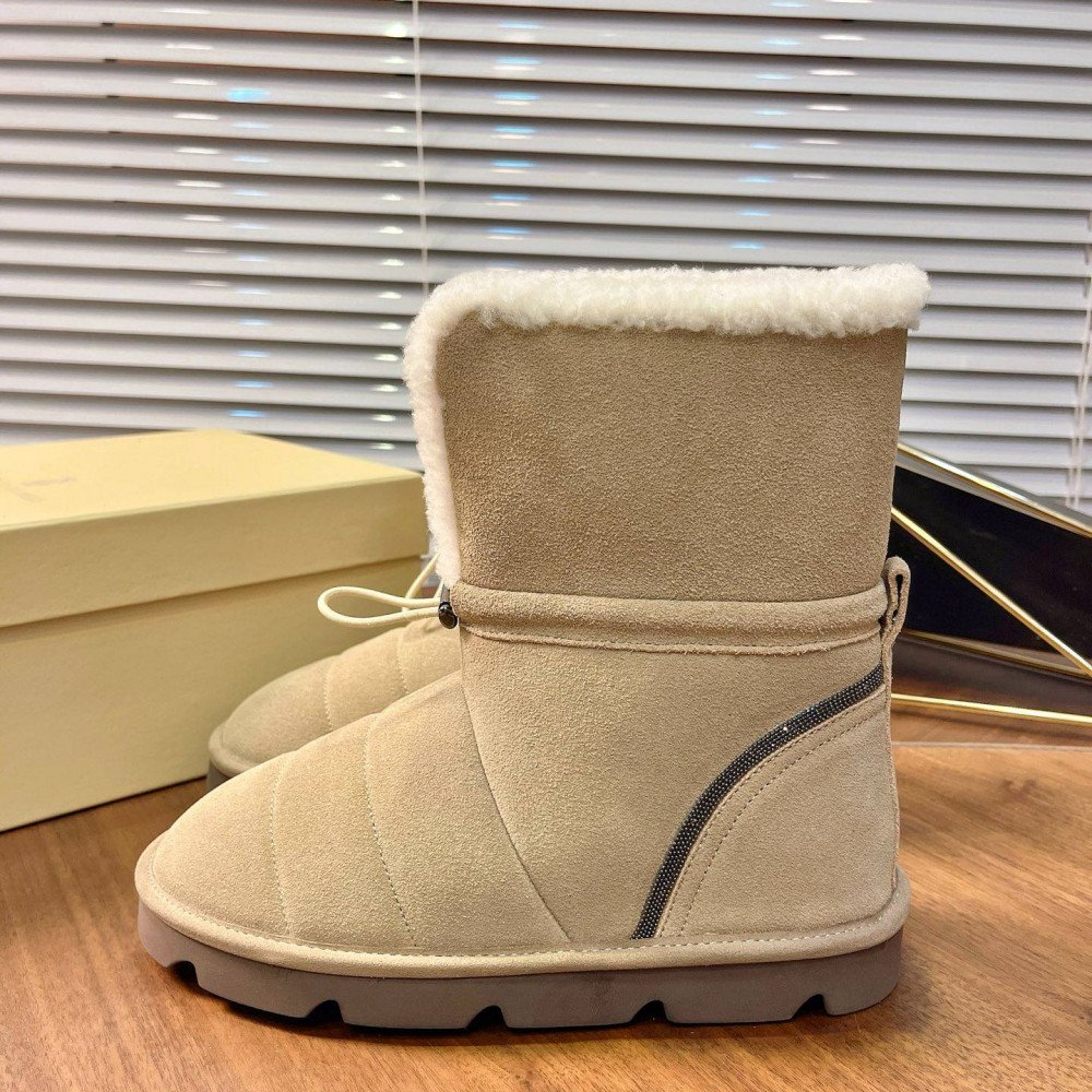 Snow boots Snow boots