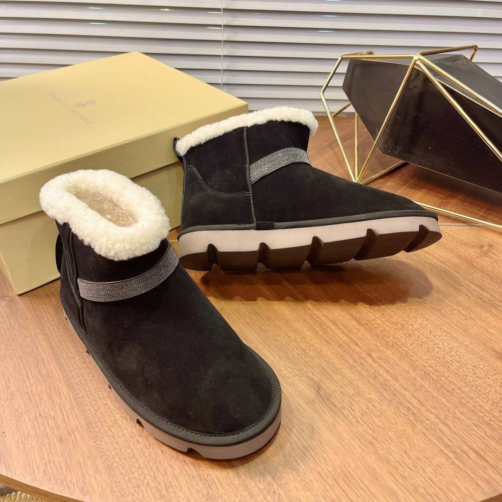Snow boots Snow boots