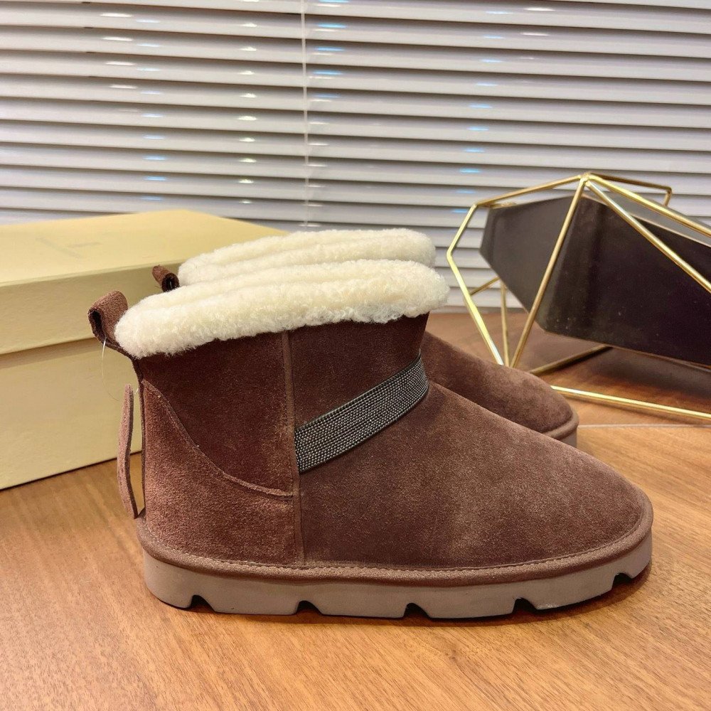 Snow boots Snow boots