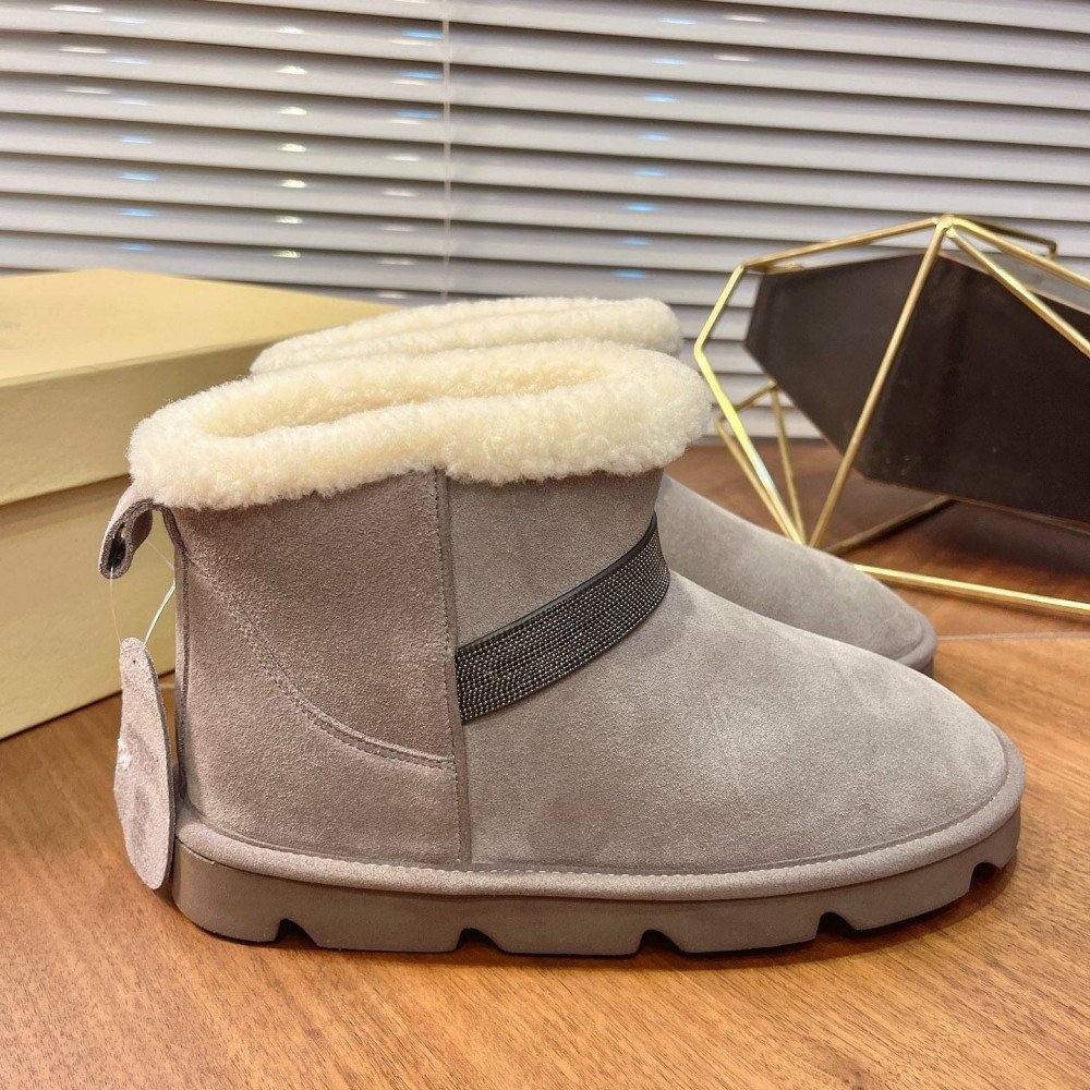 Snow boots Snow boots
