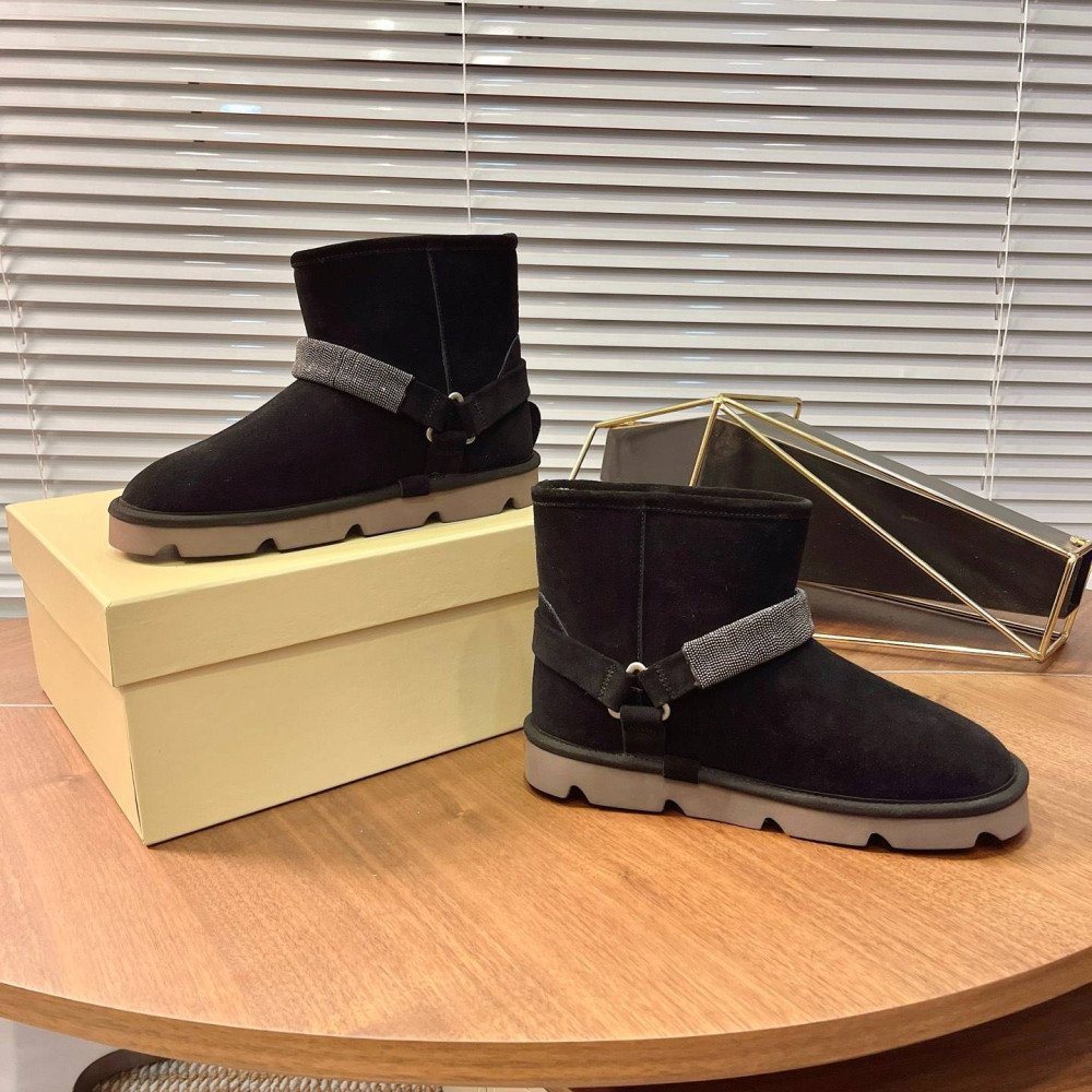 Snow boots Snow boots