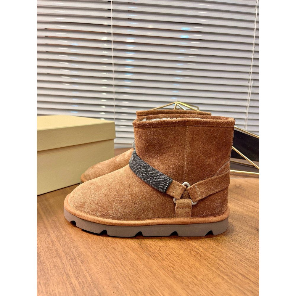 Snow boots Snow boots