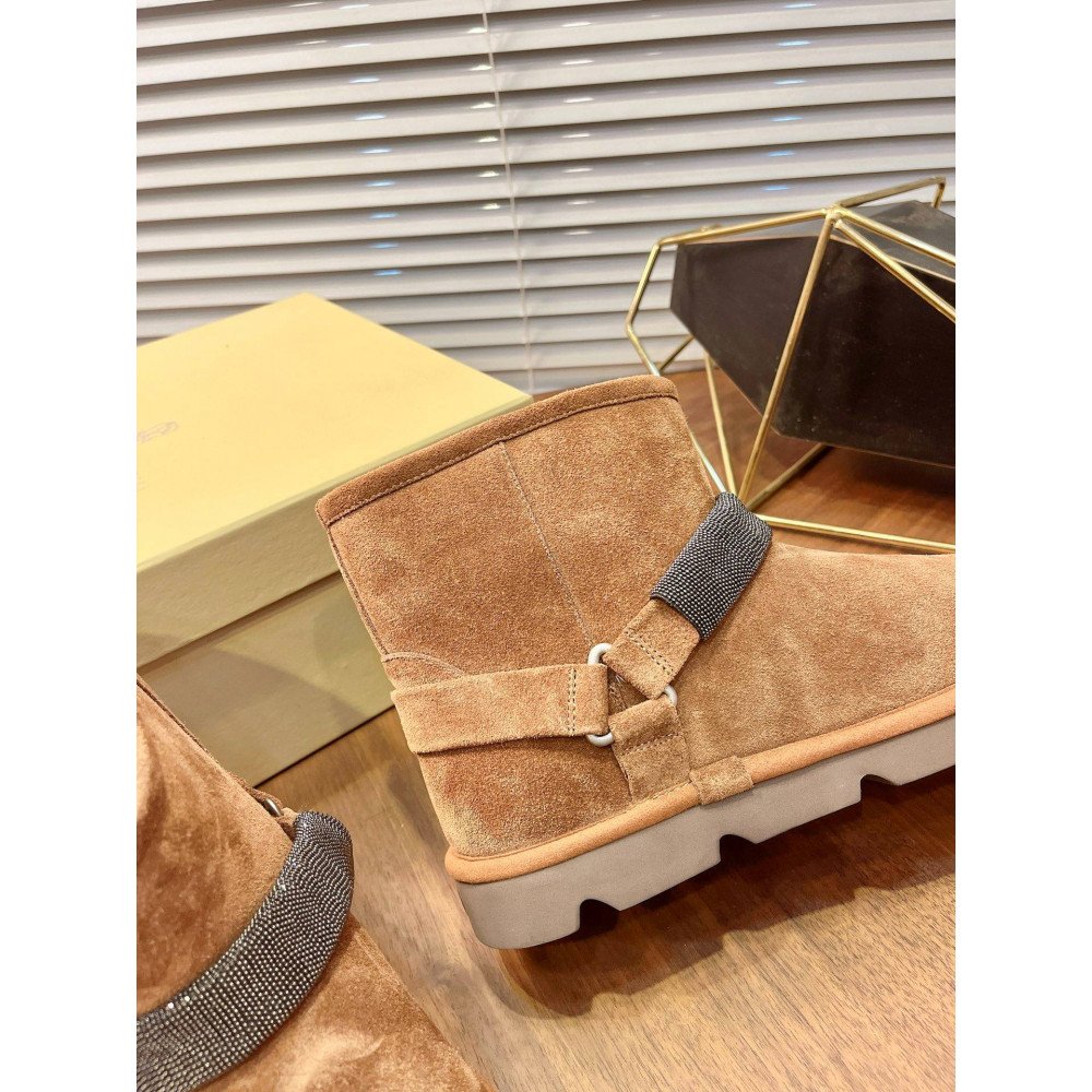 Snow boots Snow boots